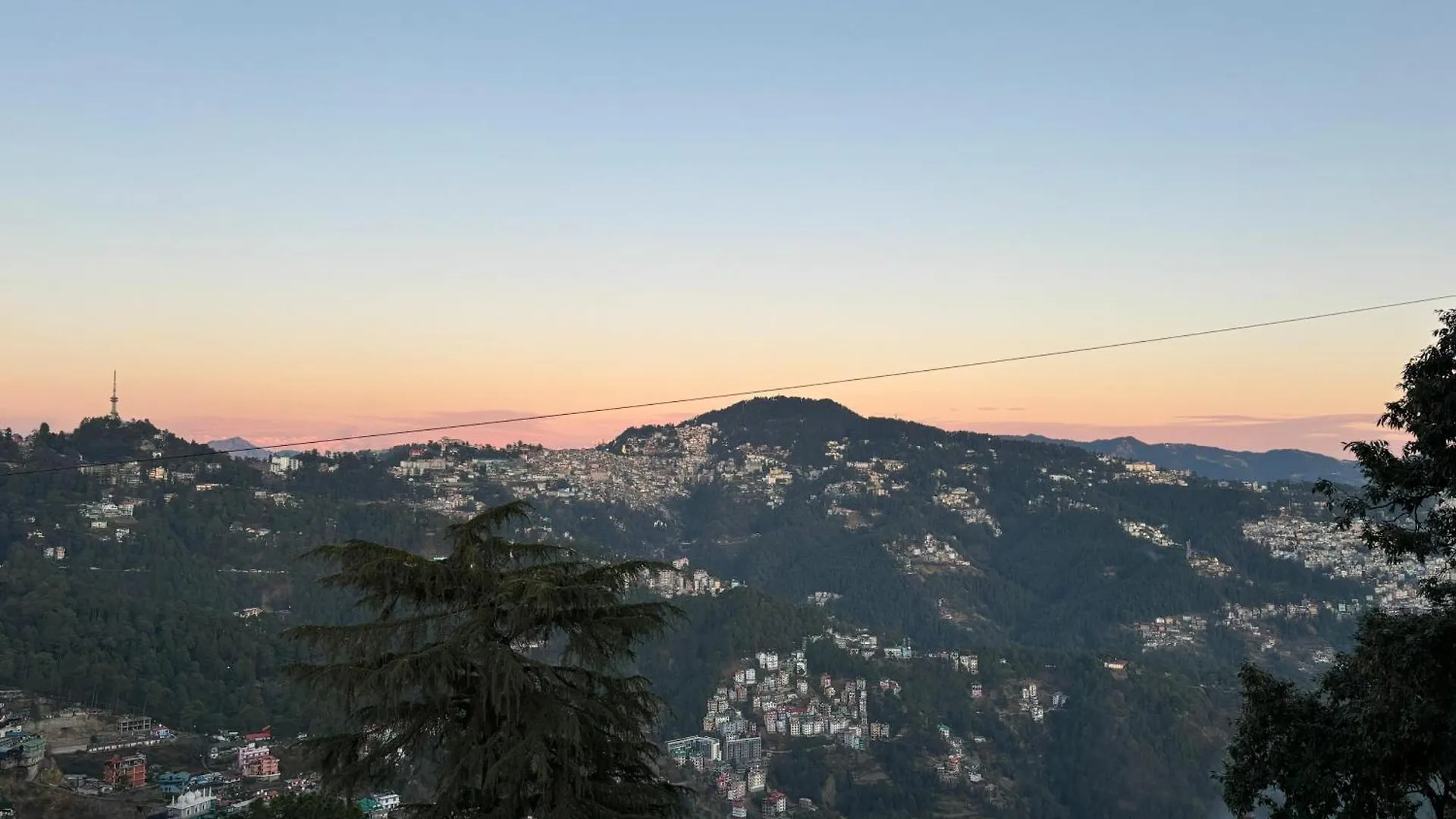 Conifer Heights Appartement Shimla